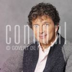 13-10-2004 Robert ten Brink at studio in Amsterdam, by order of NCRV. October 13, 2004

[keywords]Posed, Headshot, Smiling[/keywords]